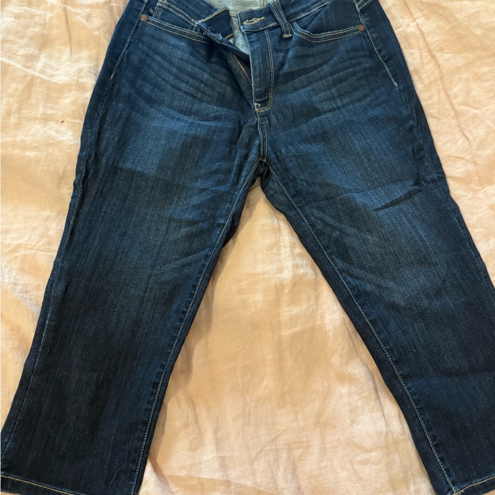 Judy blue skinny fit Capri  jeans-like new-5/27. Dark Blue Denim Jeans